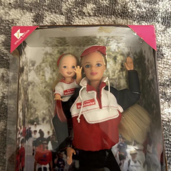 Mattel Barbie and Kelly March of Dimes Walk America Dolle Set 2002 (NEW) - Picture 2 of 3